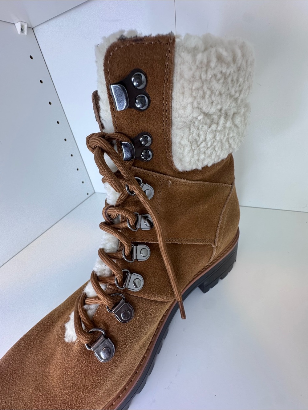 Marc Fisher Suede Sherpa Hiking Boots Tan Lug Sole Size 9 - Picture 9 of 14